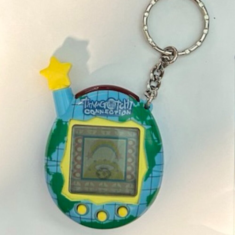 COPY - Bandai Tamagotchi Connection V4.5  Globe Rare Tested and Working